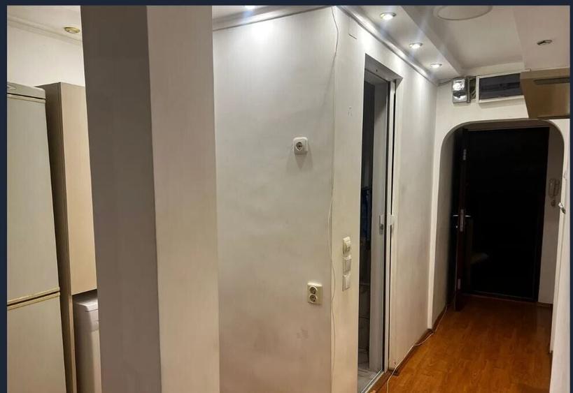 Apartament cu 2 camere decomandat, mobilat în Sălăjan