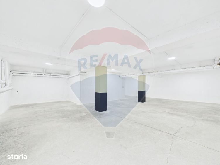 Spațiu comercial, de 340 mp, în Prelungirea Ghencea
