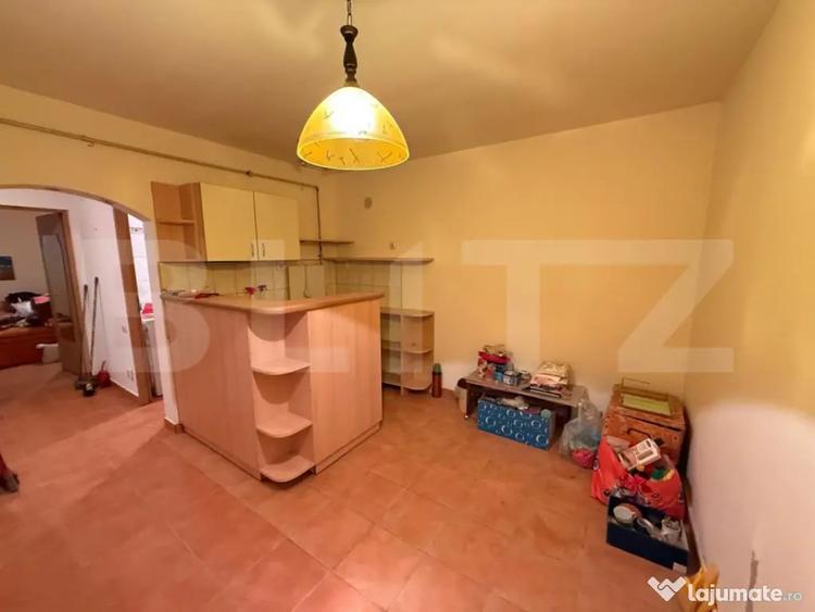 Casă cu 2 camere cu Teren 130 Mp în Cantacuzino