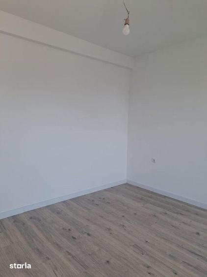 Casă cu 3 camere cu Teren 250 Mp în Central