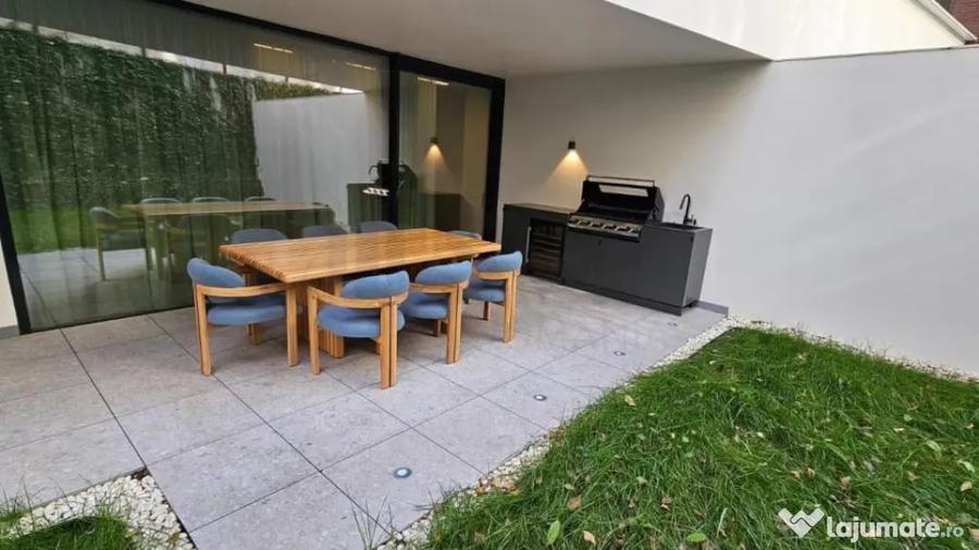 Apartament cu 4 camere semidecomandat în Dorobanți