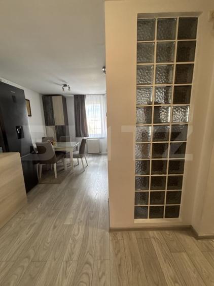 Apartament cu 3 camere decomandat, mobilat în Tudor