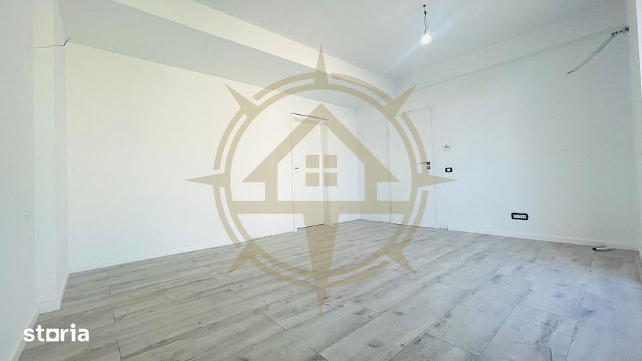 Casă cu 5 camere cu Teren 490 Mp în Corbeanca
