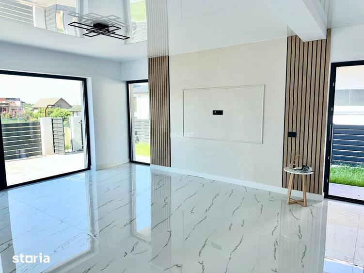 Casă cu 4 camere cu Teren 300 Mp în Rediu