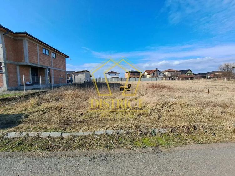 Teren Construcții intravilan de 807 mp, în Dumbrăvița