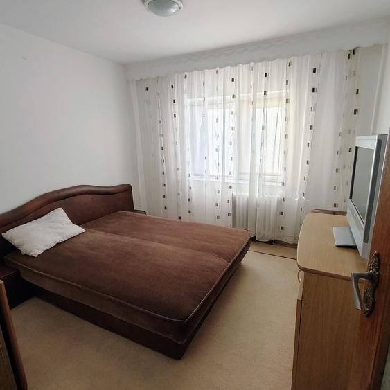 Apartament cu 3 camere decomandat în Porolissum