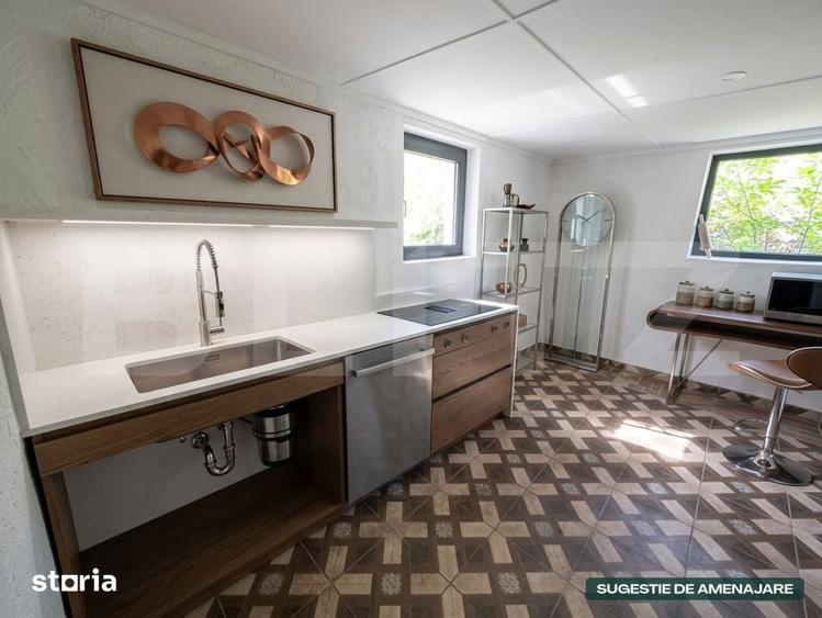 Casă cu 5 camere cu Teren 4731 Mp în Eremitu