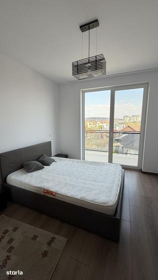 Apartament cu 3 camere, mobilat în Cetății