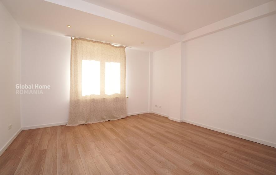 Apartament cu 4 camere semidecomandat în P-ța Dorobanți