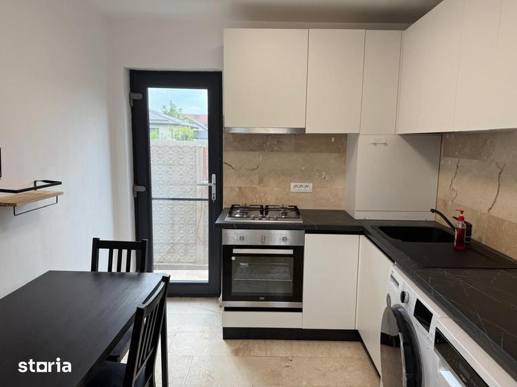 Casă cu 5 camere cu Teren 130 Mp în Berceni