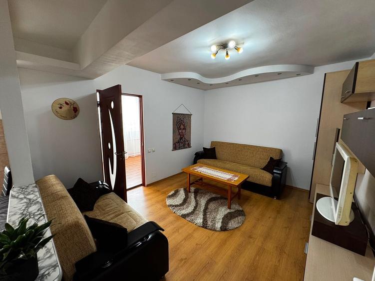 Apartament renovat de inchiriat cu 4 camere - 6
