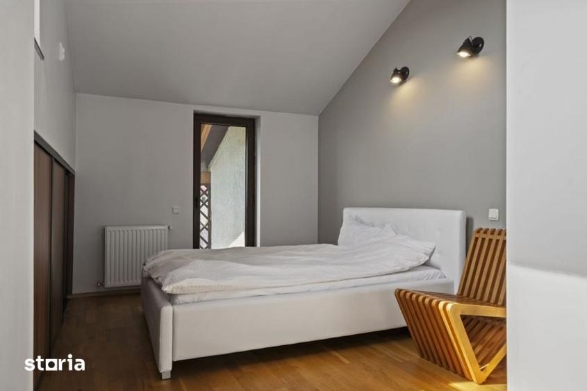 Apartament cu 4 camere în Central