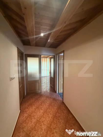 Casă cu 6 camere cu Canalizare în Bereasca