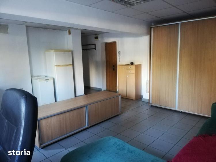 Garsonieră semidecomandată în 13 Septembrie