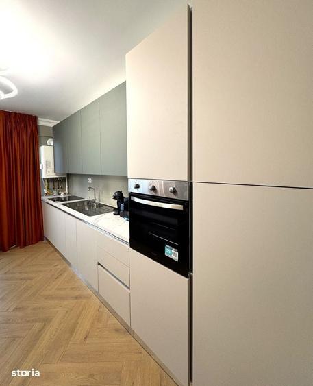 Apartament cu 3 camere decomandat în Exterior Vest