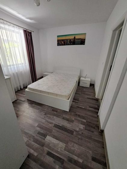Garsonieră decomandată în Gorjului