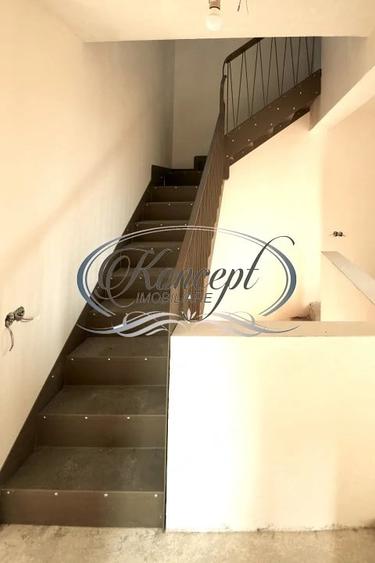 Casă cu 4 camere cu Teren 500 Mp în Feleacu