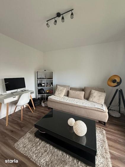 Casă cu 2 camere cu Teren 498 Mp în Cetate