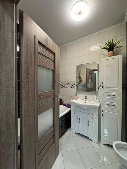 Apartament cu 2 camere decomandat în Iosia