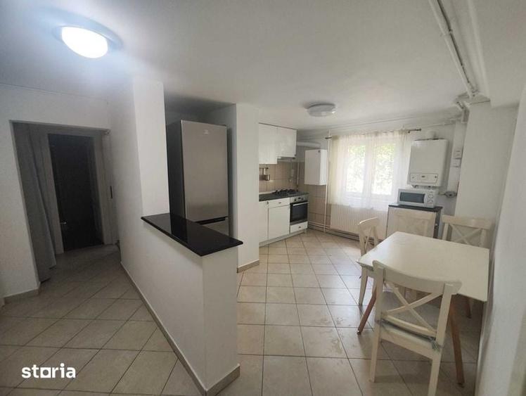 Casă cu 2 camere decomandat cu Teren 60 Mp în Central