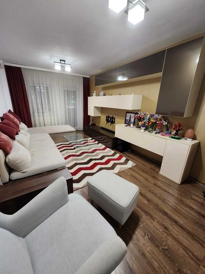Apartament cu 3 camere decomandat, mobilat în ICIL