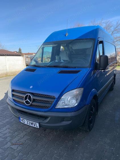 Spațiu comercial, de 1,000 mp, în Gării