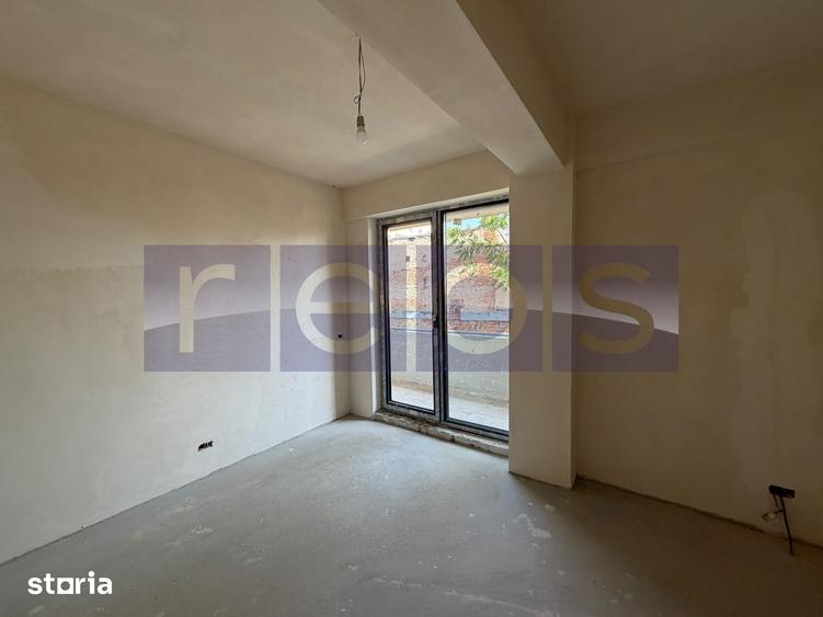 Apartament cu 3 camere în Ștefan cel Mare