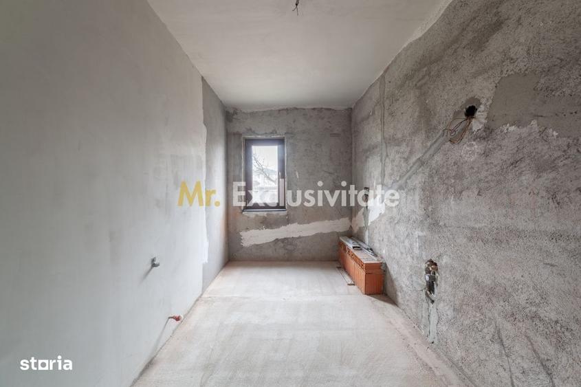 Casă cu 4 camere cu Teren 800 Mp în Mărăcineni