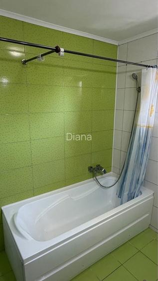 Apartament 3 camere + loc de parcare - mutare imediata