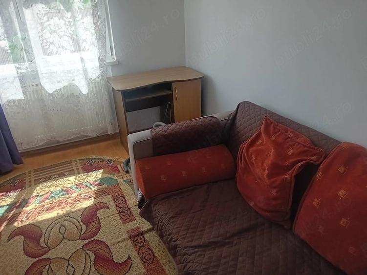Apartament cu 2 camere semidecomandat în Dărmănești