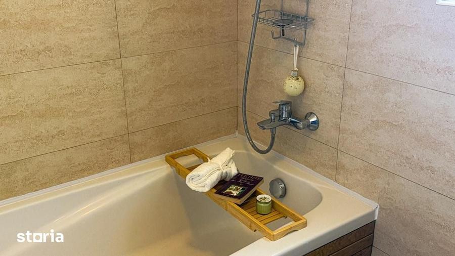 Apartament cu 2 camere decomandat în Tei