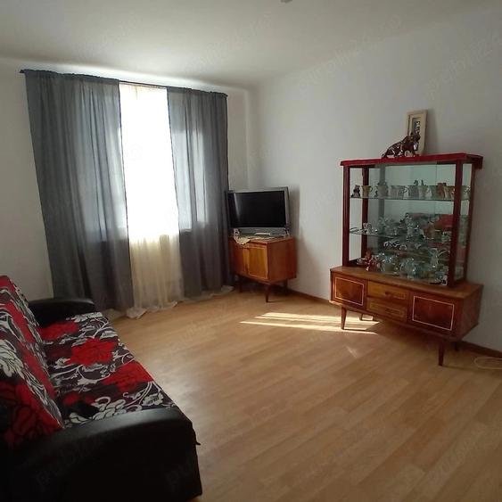 Apartament cu 2 camere decomandat în Horia