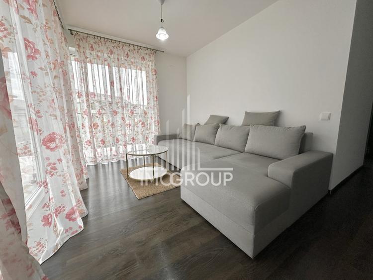 Apartament cu 3 camere decomandat, mobilat în Florești