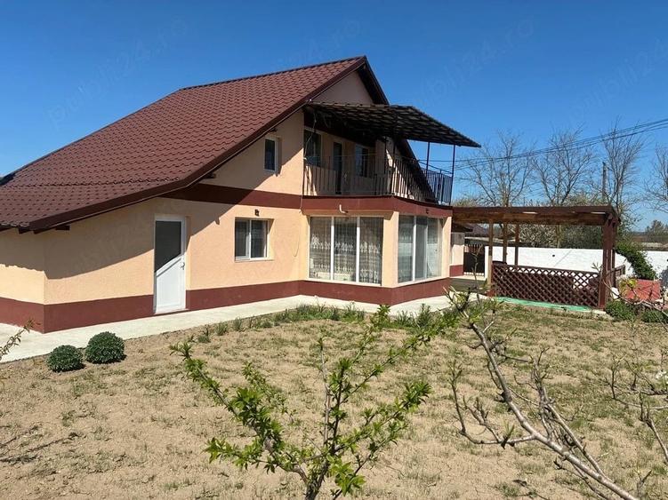 Casă cu Teren 750 Mp în Nicolae Bălcescu