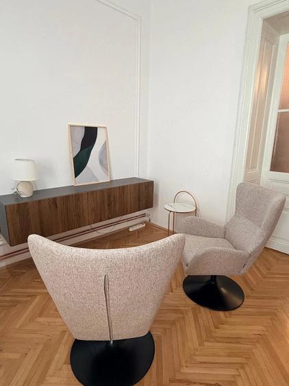 Apartament cu 2 camere nedecomandat în Sinaia