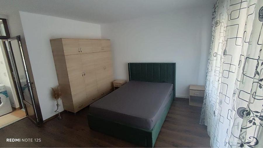 Garsonieră decomandată în Cug