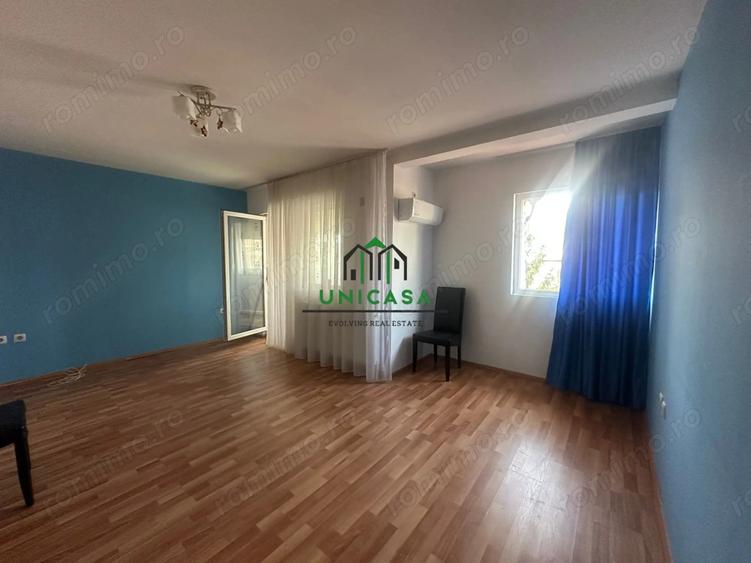 Garsonieră decomandată în Nord