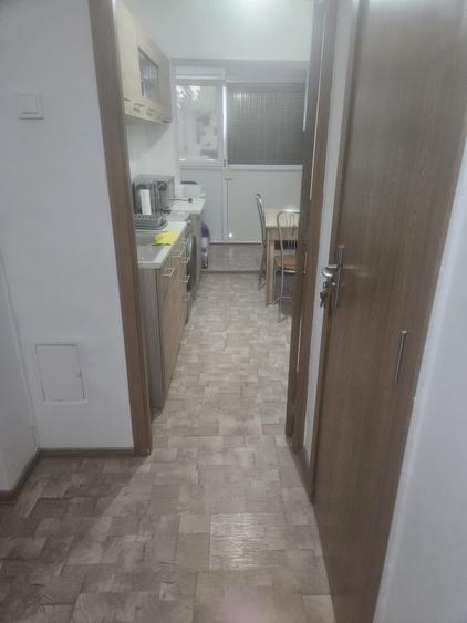 Apartament cu 2 camere în Micro 6