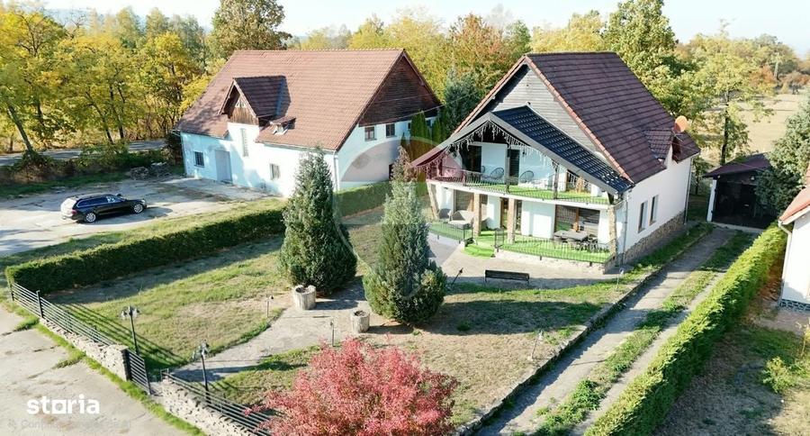 Casă cu 4 camere în Mănăstirea