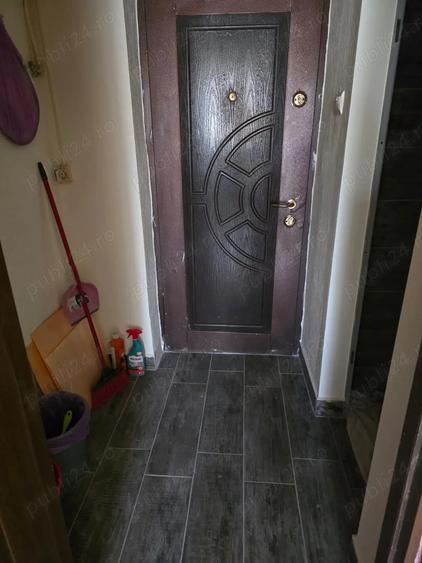 Garsonieră decomandată în Central