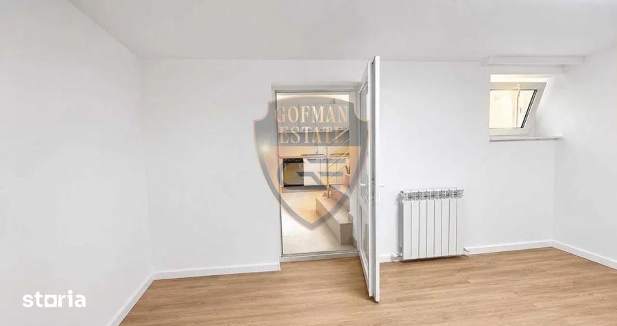 Casă cu 4 camere cu Teren 250 Mp în Coiciu