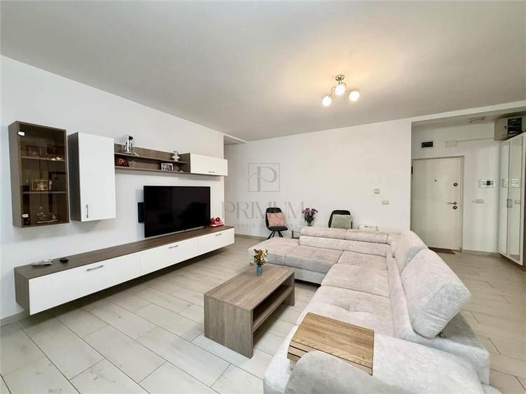 Apartament cu 3 camere decomandat, mobilat în Giroc
