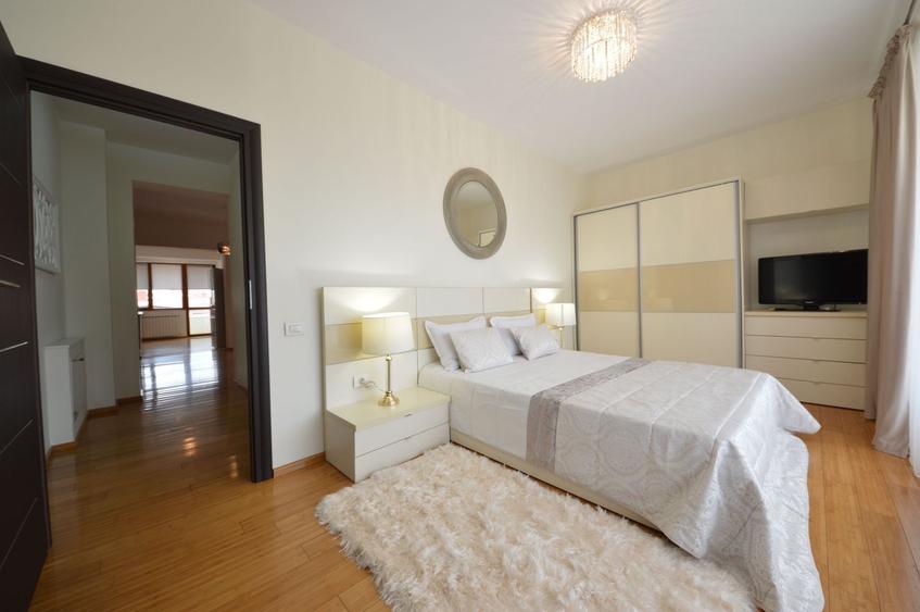 Apartament cu 3 camere semidecomandat, mobilat în Herăstrău