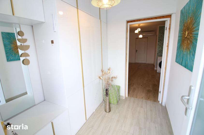 Casă cu 4 camere cu Teren 526 Mp în Central