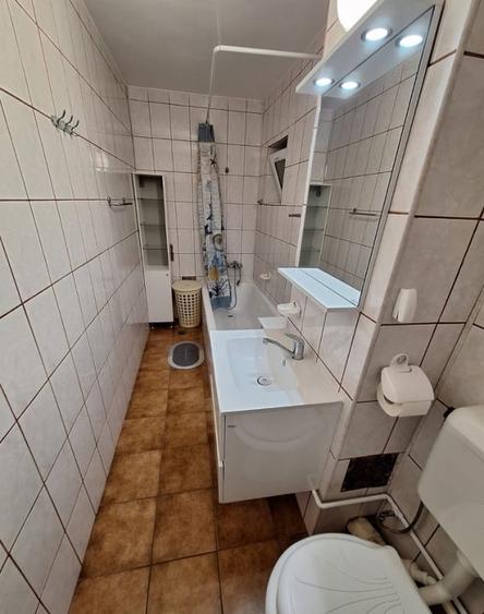 Apartament cu 2 camere decomandat în Unirii