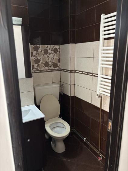 Apartament cu 2 camere nedecomandat în Central