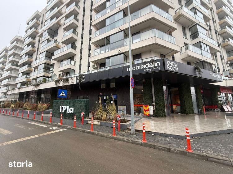 Spațiu comercial, de 450 mp, în Vest