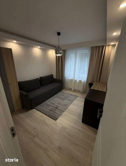 Apartament cu 3 camere în Berceni