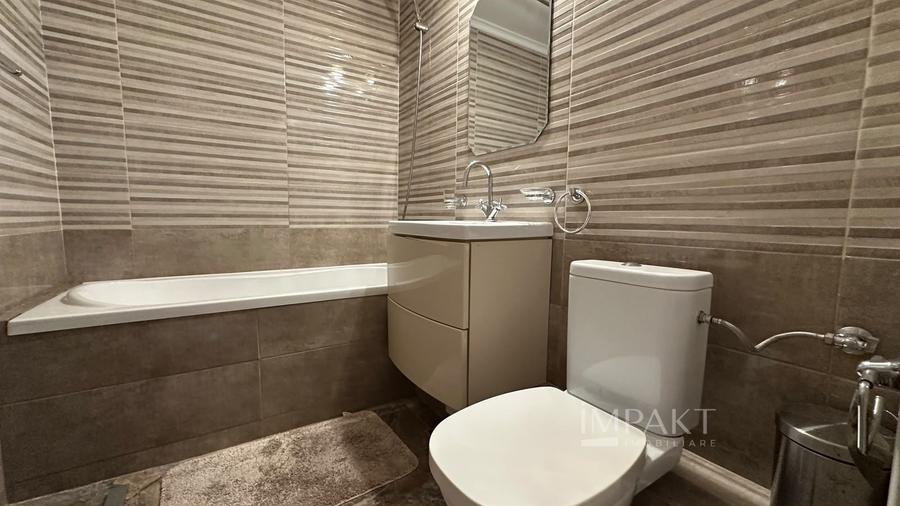 Apartament cu 3 camere decomandat, mobilat în Zorilor