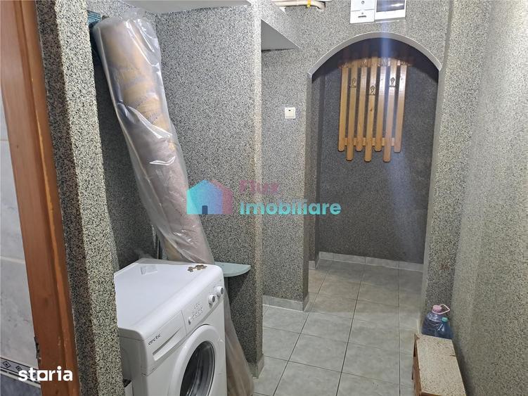 Apartament cu 3 camere semidecomandat în Burdujeni